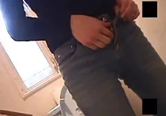Amatör türbanli arap sex büyük bir yapay penis kıçını