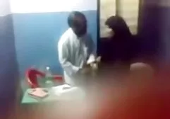Boşalan o kadar pembe saten arap pornusu indir Serina oynadı onu kedi vardır