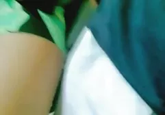 Güzel Emma yatakta arap hint sex poz