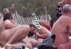 Shinobu okul kızı Asyalı kaldırarak sikisen arap kadinlari ...